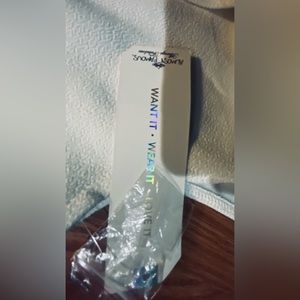 Almost Famous Sleeveless, collared One piece Suite. NWT. Ivory w/gold buttons.